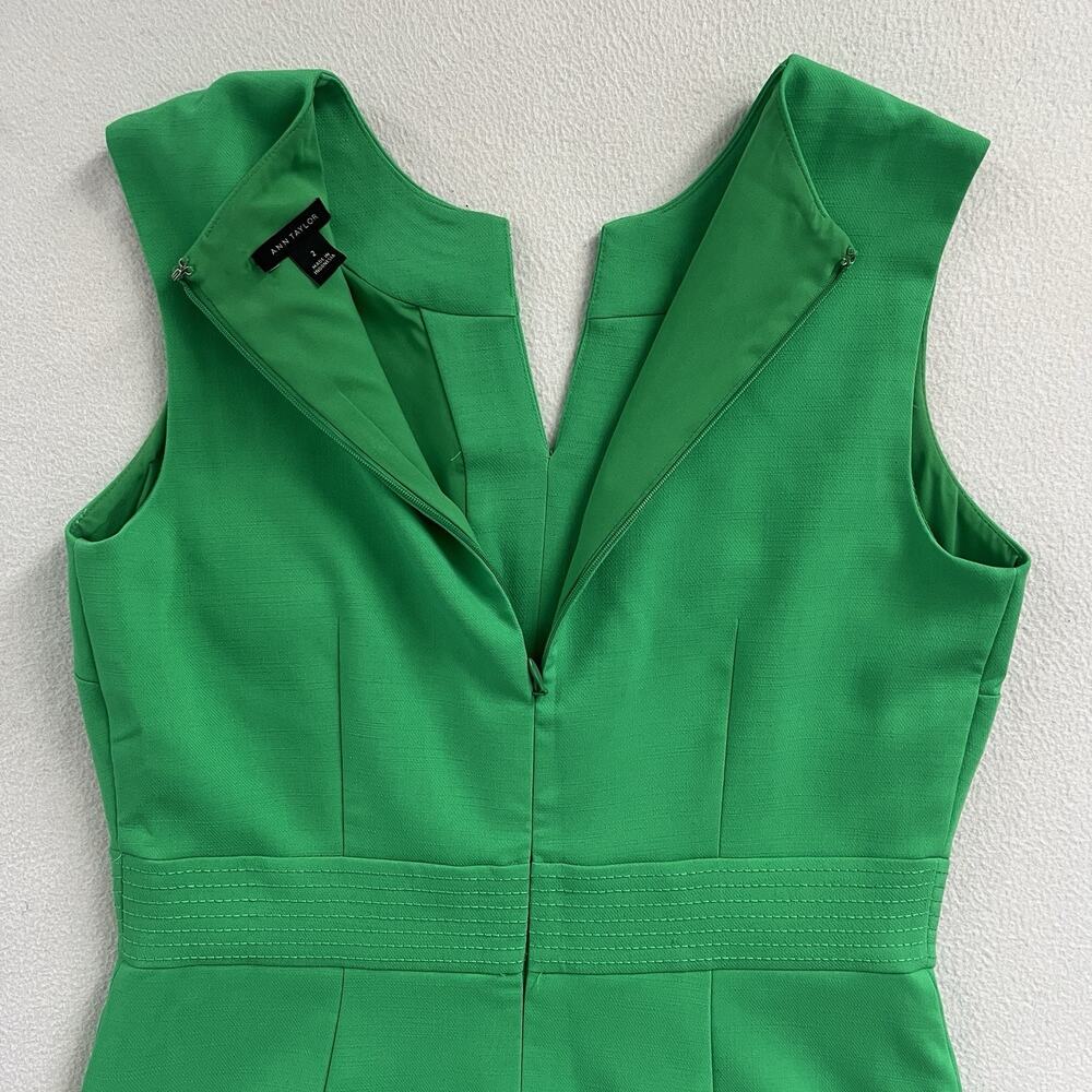 Ann Taylor Women Kelly Green Split Neck Sleeveless Lined Sheath Career Dress 2 - Picture 7 of 7